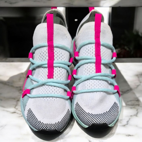 Athletic Works Little Girl's size 3 Knit Slip On Sneaker - Picture 4 of 11